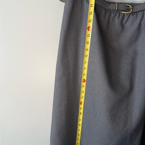 VTG Alfred Dunner Gray Pencil Skirt w/ Matching Belt- Size 18 Made in the U.S.A. - Picture 5 of 6